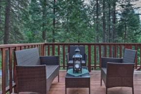 Serene Cabin with Deck 4 Mi to Big Tree State Park